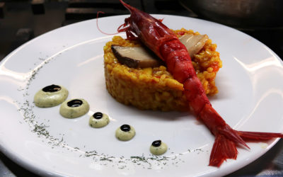 Rich rice with prawns and wild mushrooms made with albufera rice
